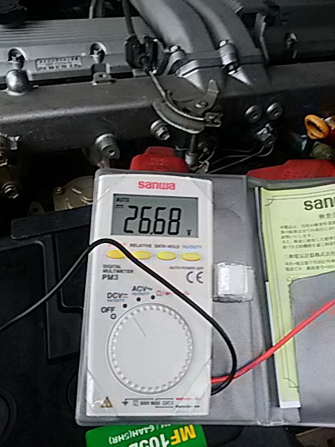 hzj73清和製ケーブル仕様エンジン1000回転電装品全負荷の時電圧